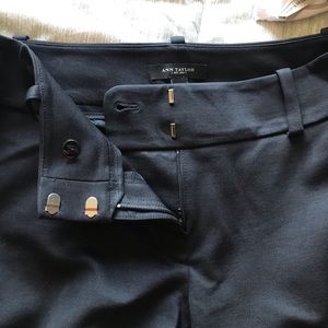 Black Sz 4 Ann Taylor dress slacks